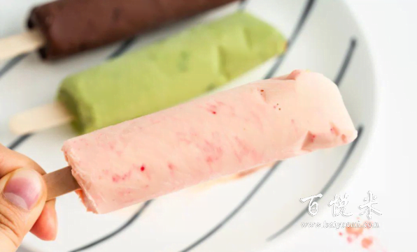 德芙+酸奶+酒，居然能做巧克力，口口細膩的酒心巧克力冰淇淋